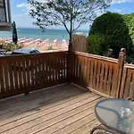 Апартамент Sb Seaside Черноморец