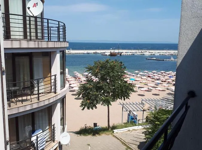 Sb Seaside 公寓 切尔诺莫雷茨